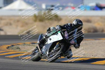 media/Dec-18-2022-SoCal Trackdays (Sun) [[8099a50955]]/Turn 4 (1pm)/